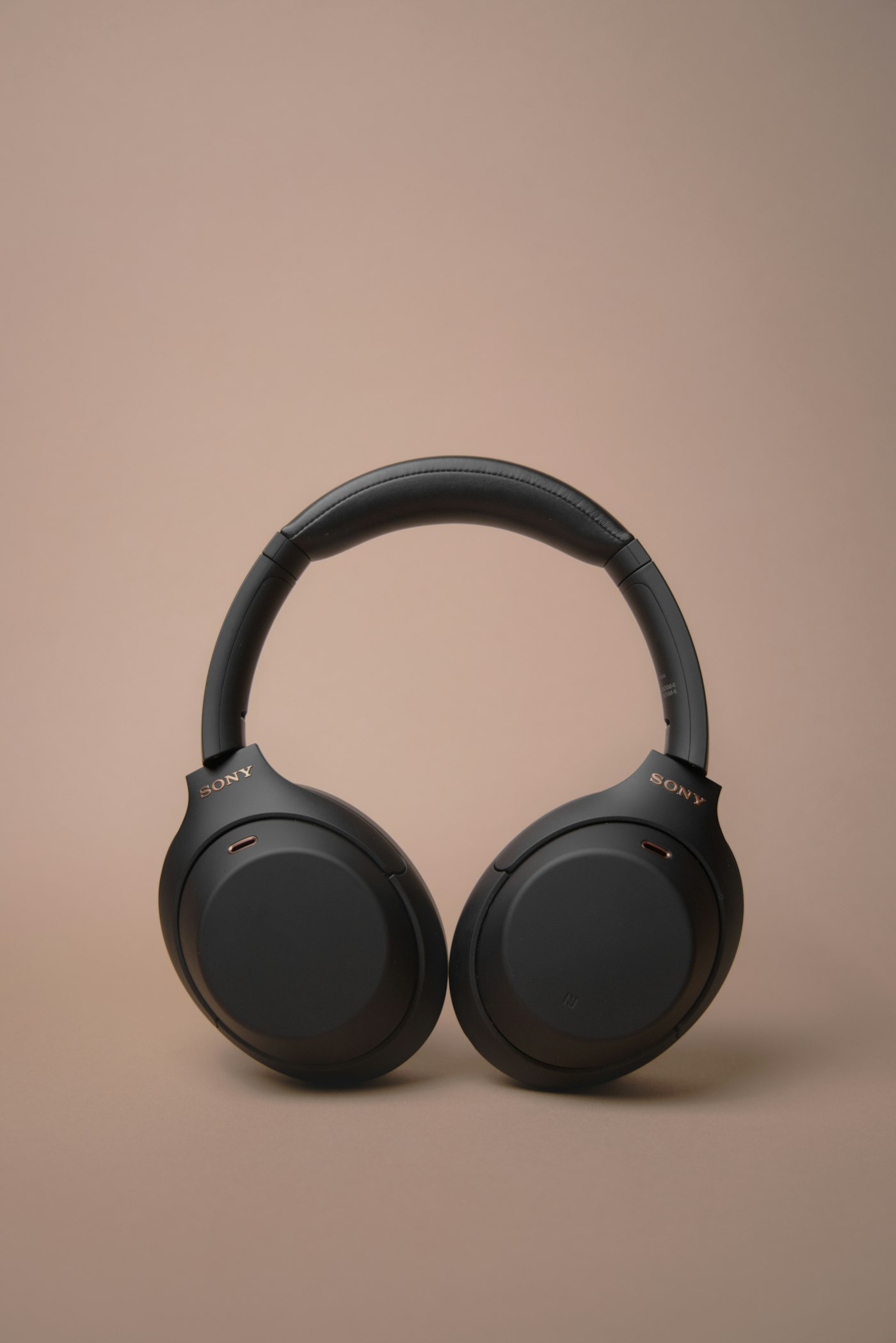 Wireless headphones